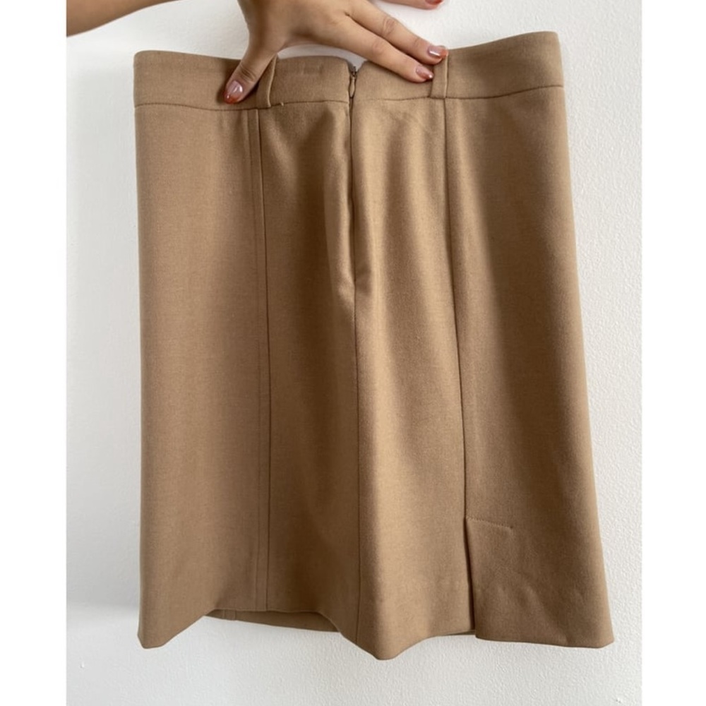 Burberry skirt - To the knee - Picture 3 of 4